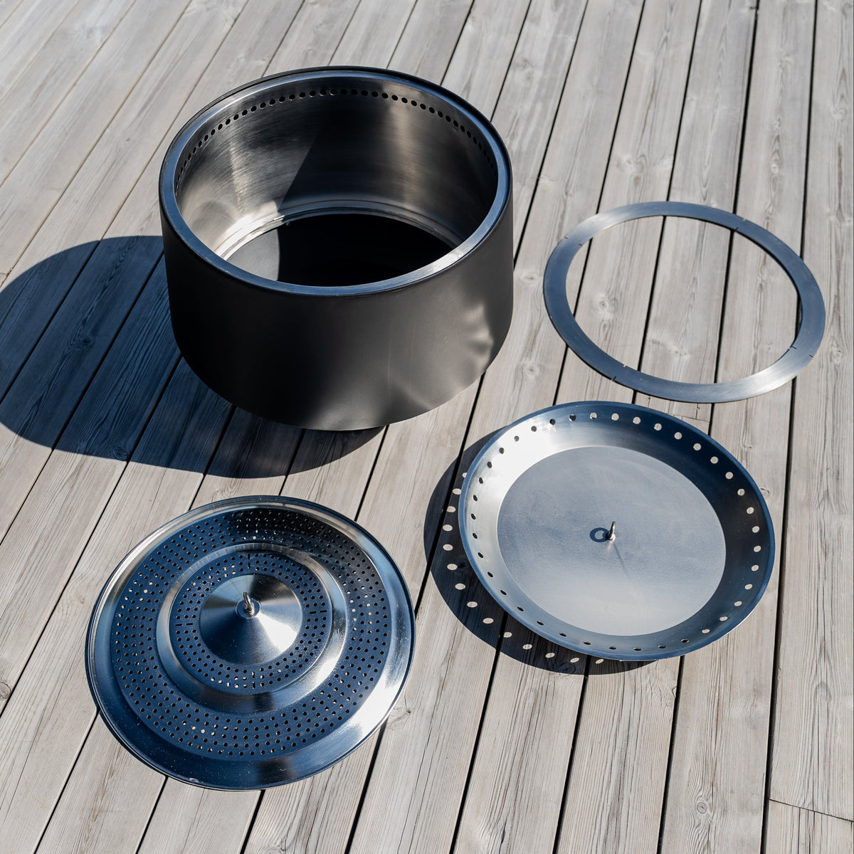 Set: Juna + lock + gjutjärnsgaller